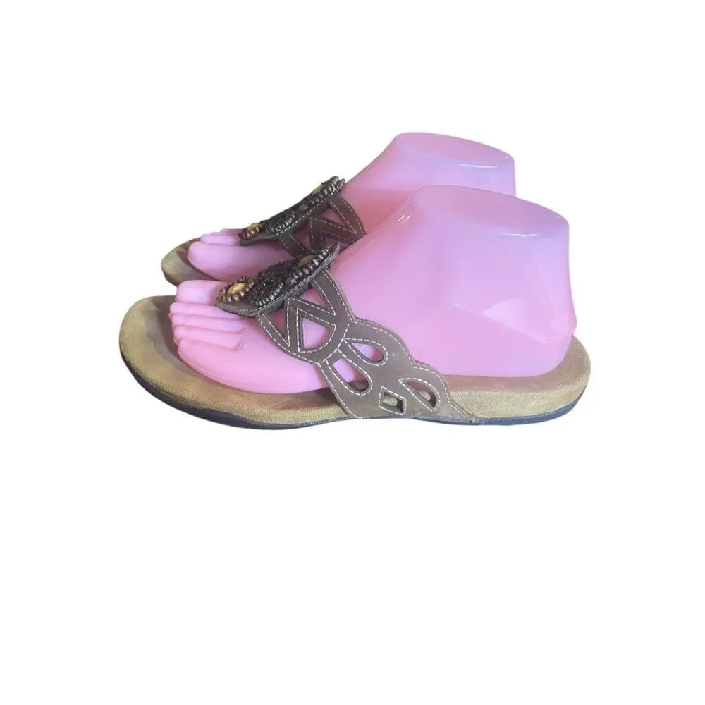 Minnetonka Open Toe Brown Beaded Jeweled Front  Flip Flop Sandals Wm’s Sz 7